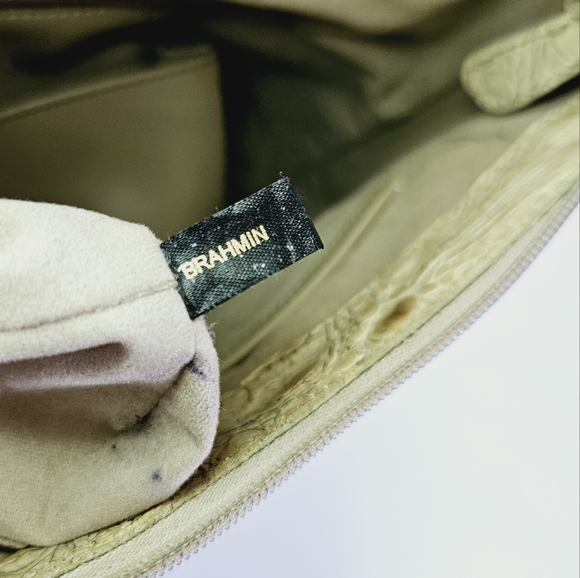 Vintage Brahmin Isabelle Toggle Ivory Cream Crocodile Leather Shoulder Bag Purse - Picture 7 of 16